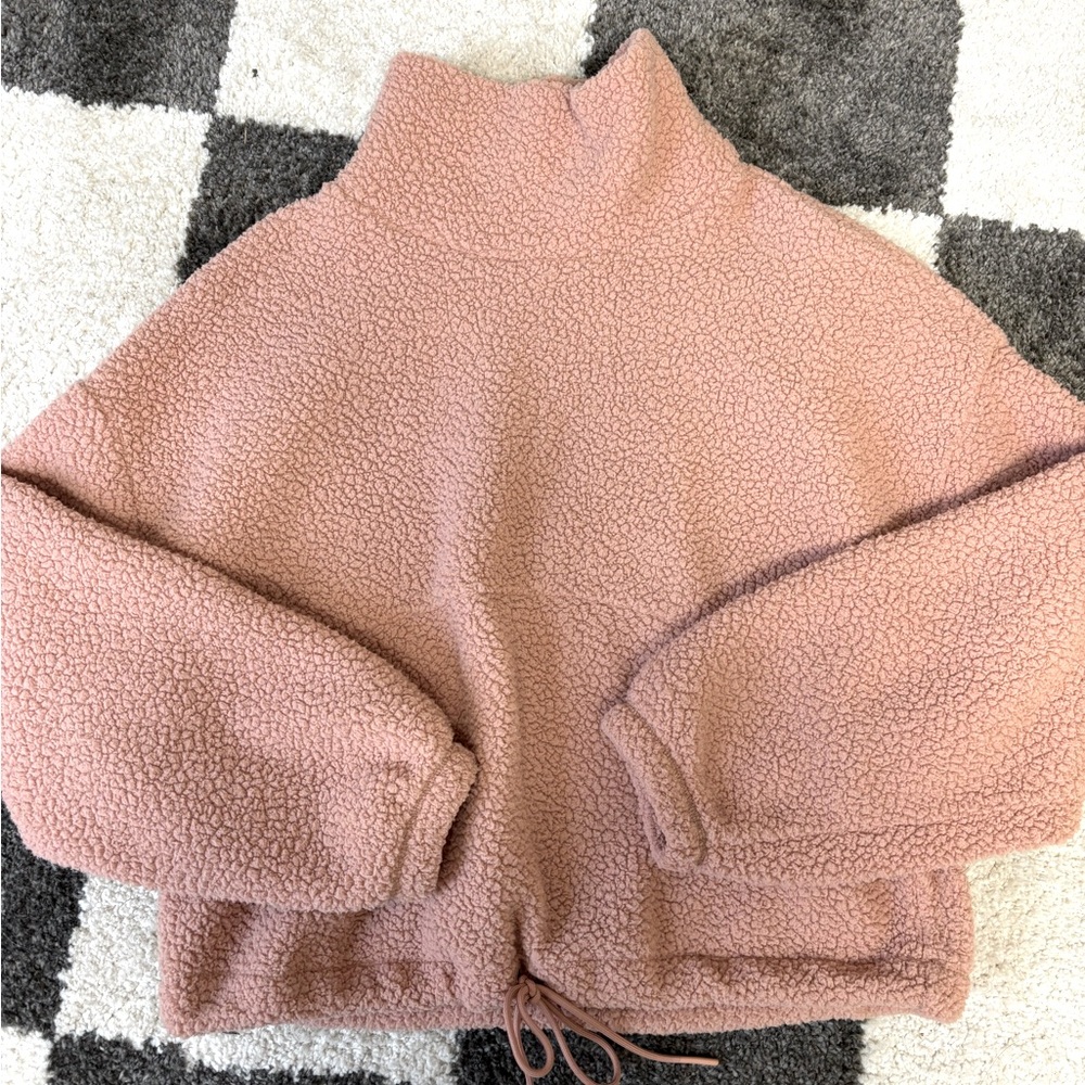 Old Navy pullover